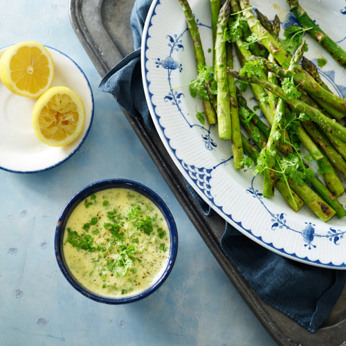 Grillede-asparges_Lindahls2177